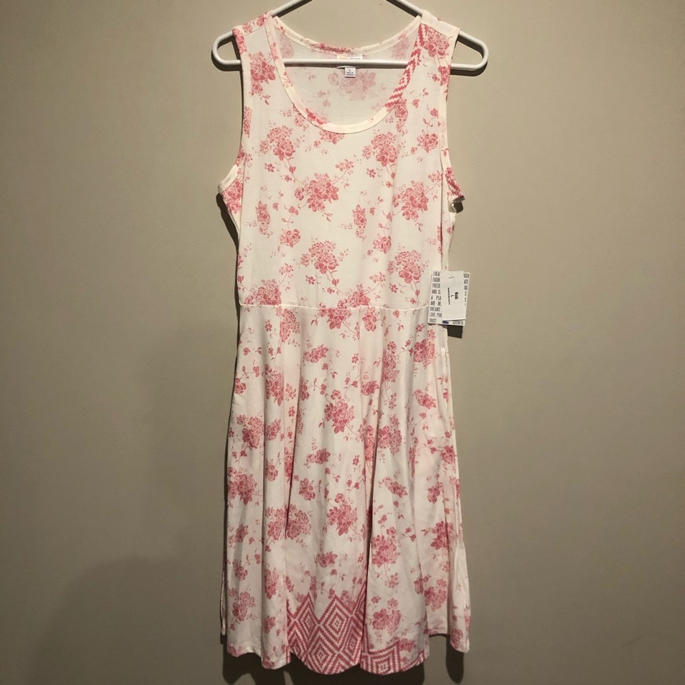 Lularoe Pink and White Floral Dipped Nicki